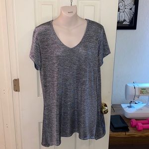 Women’s Apt. 9  V-neck silver and black blouse